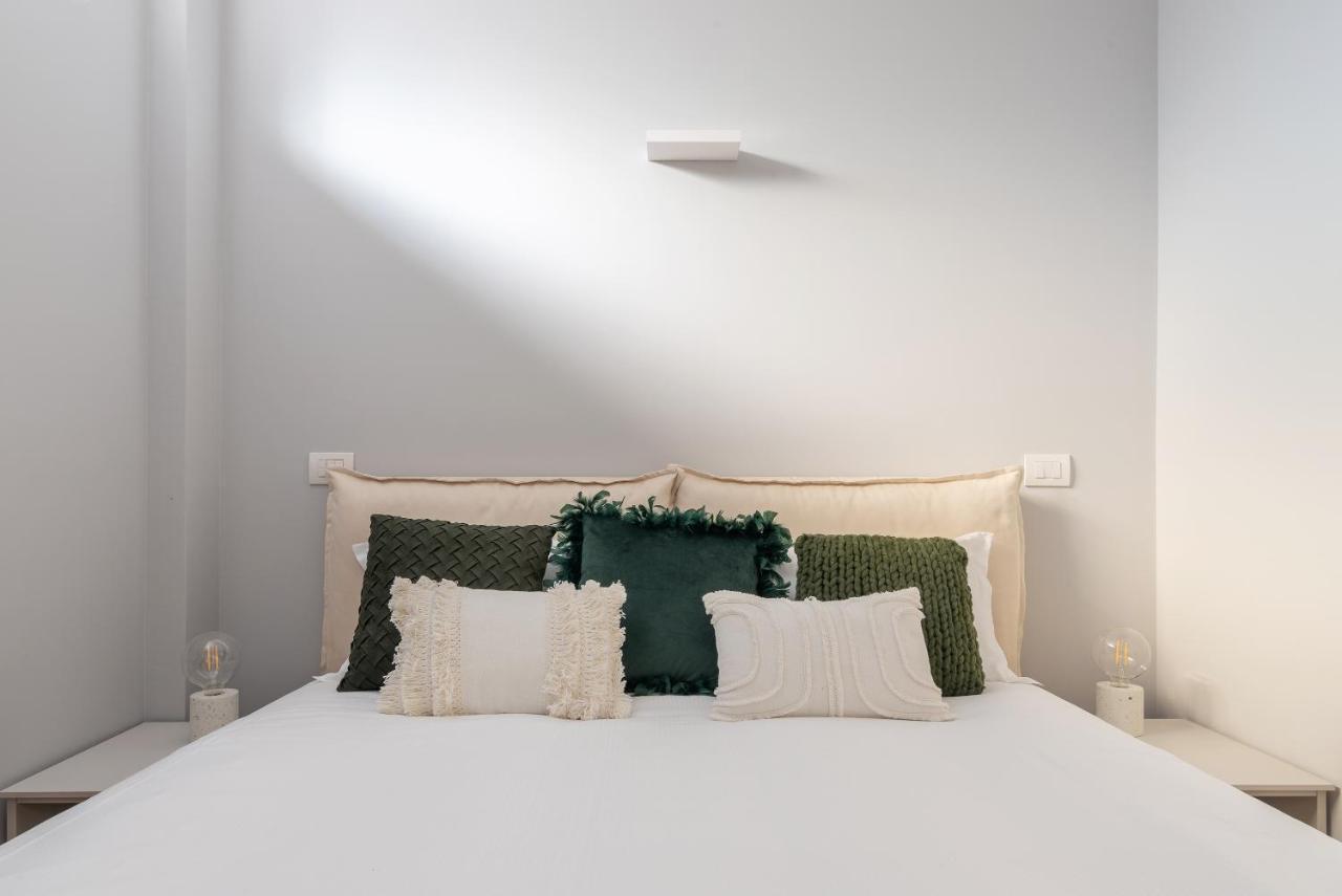 Easyhomes - Botta Milan